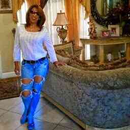 Service Partner (Liliana Montoya)