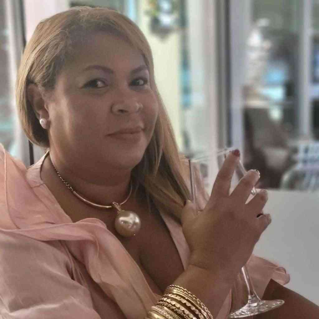Service Partner (Reyna Ortiz)