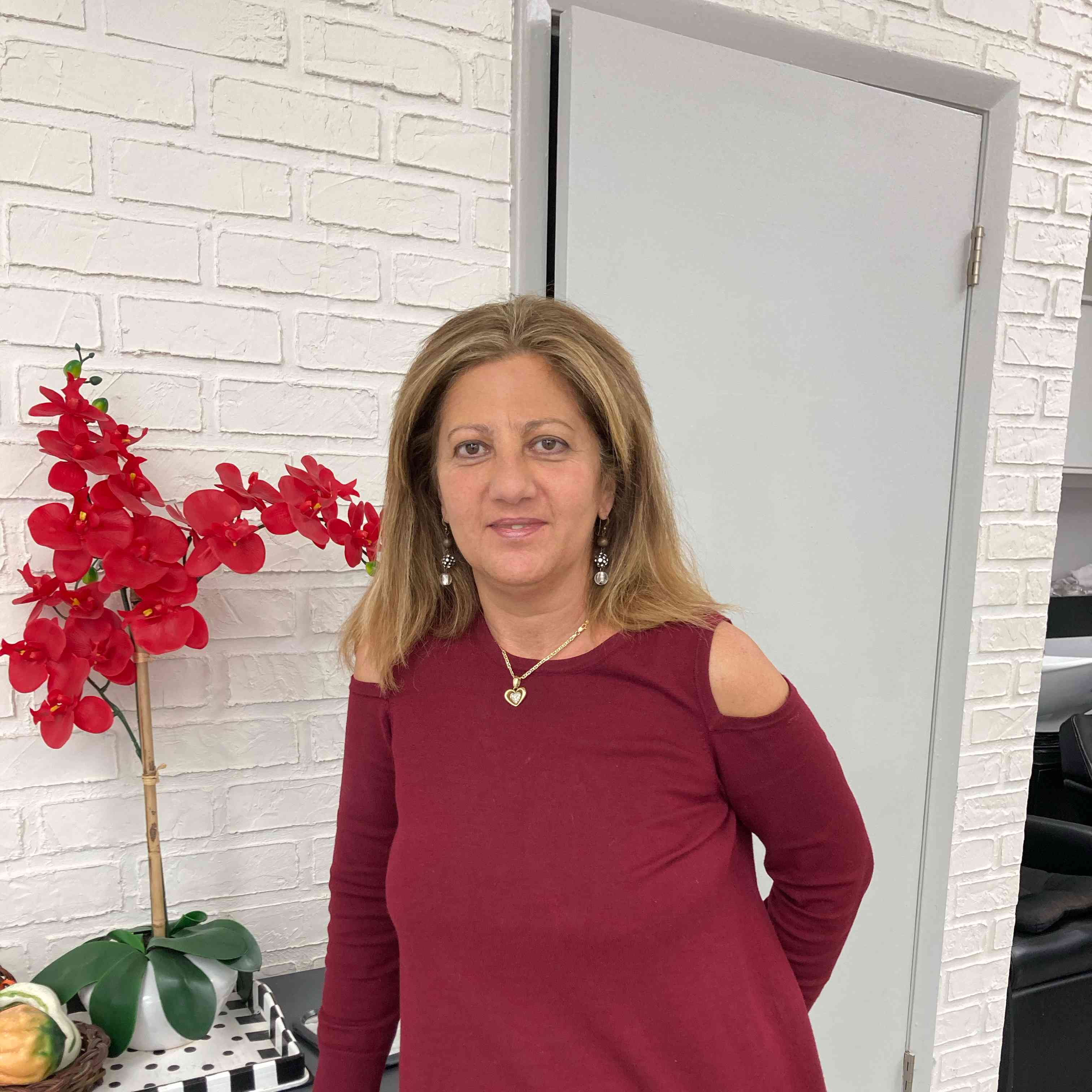 Service Partner (Armene Sarkisian)